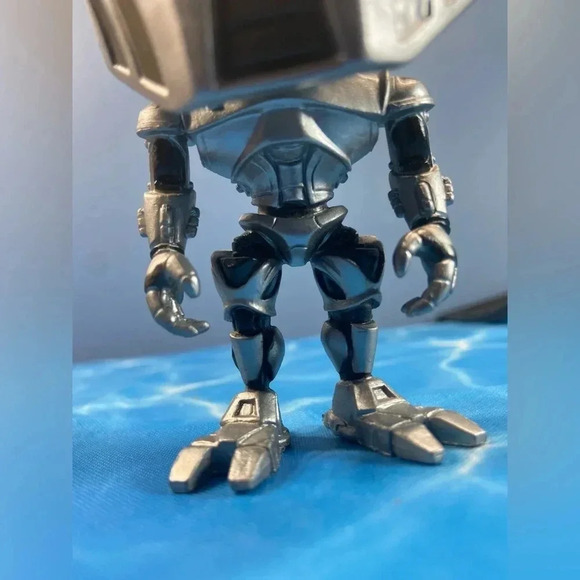 Battlestar Galactica - #257 Cylon  Funko Pop! - Picture 2 of 9